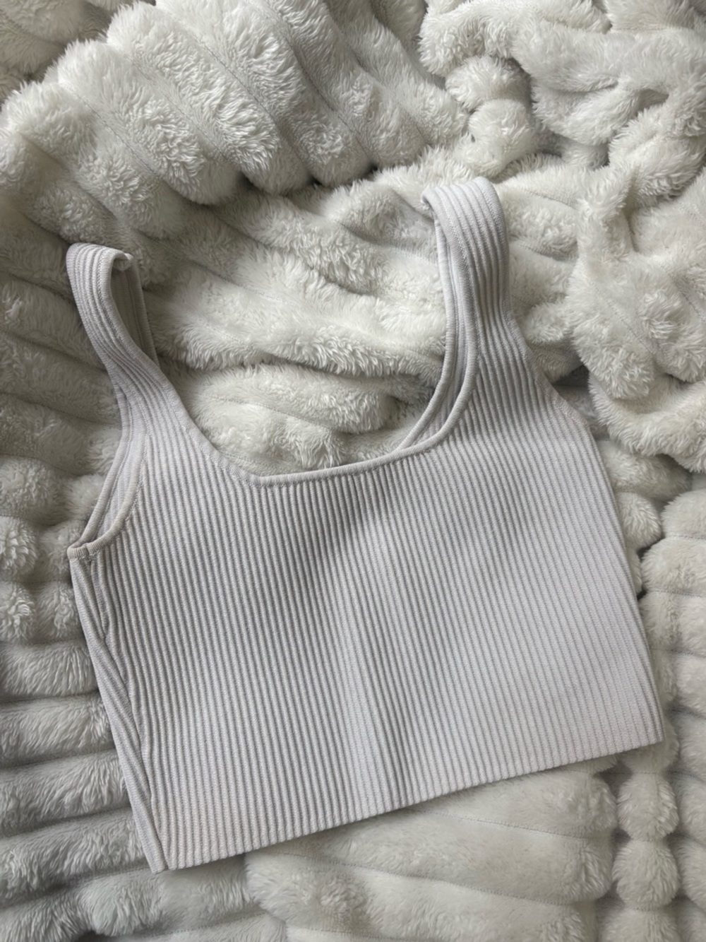 ❁ 3/$15 ❁ Princess Polly White Ribbed Square Neck Crop Tank (XS/S).